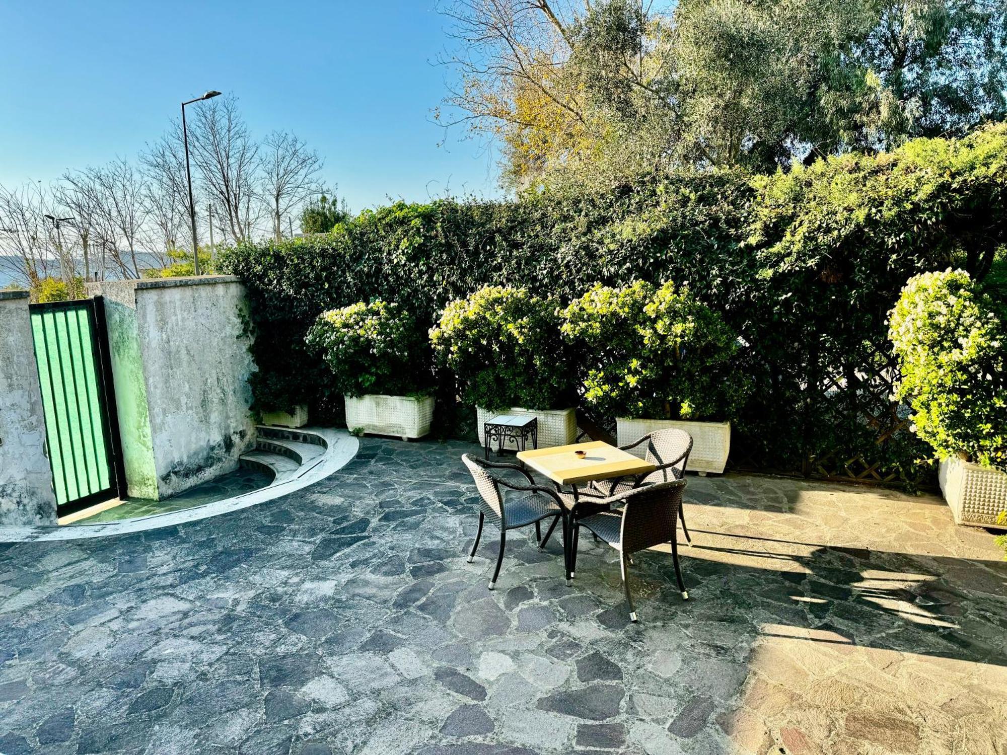 B&B Dumbolo Pozzuoli Bagian luar foto