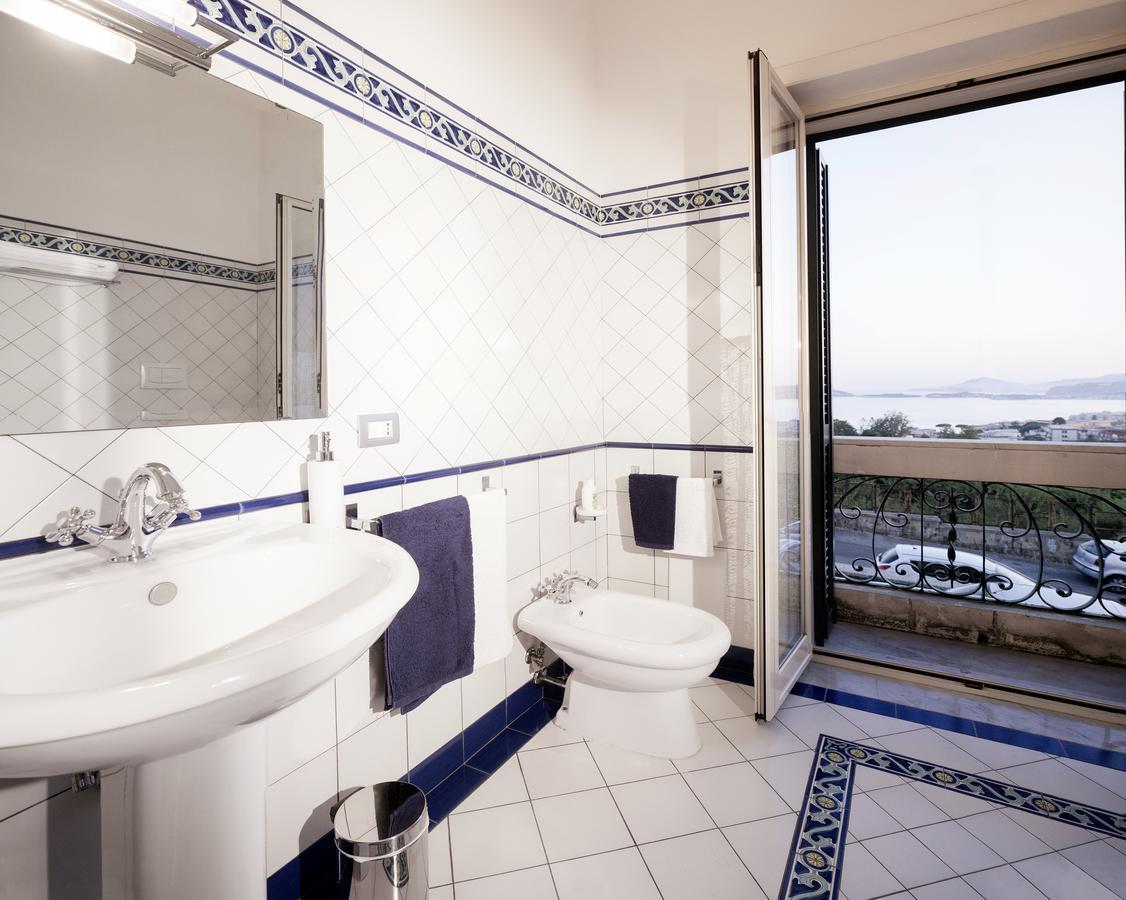 B&B Dumbolo Pozzuoli Bagian luar foto